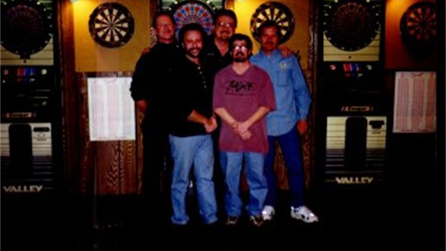 MFDA dart league photo, 1998 Fall — 6th place